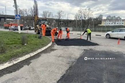 Валентин Демидов ответил на вопросы о ремонтах, восстановлении благоустройства в прямом эфире в социальных сетях