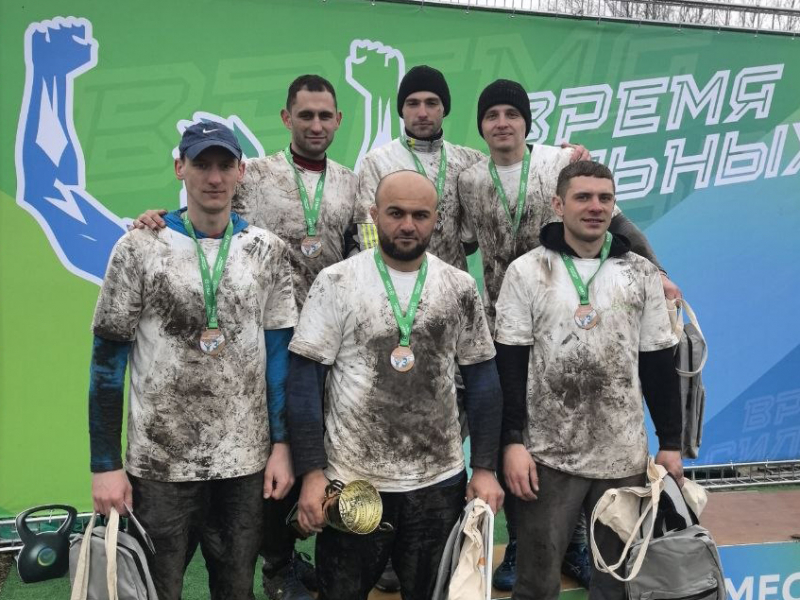 Белгородские полицейские проверили себя на прочность в масштабной гонке с препятствиями «Время сильных»