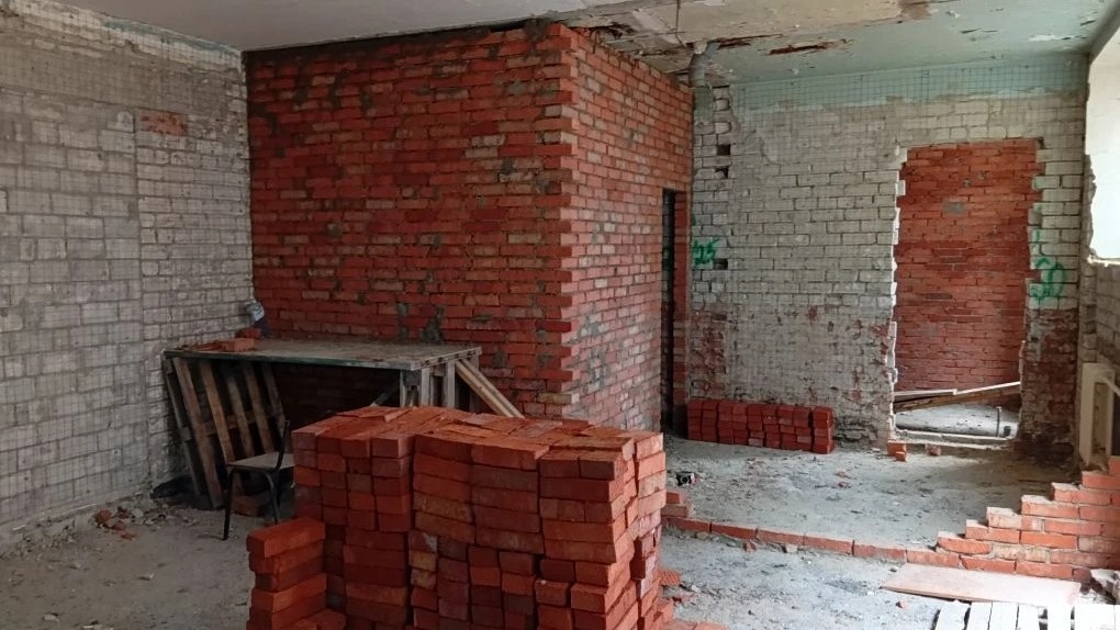 Кондитерский цех, столовая и корпус: в Губкине обновят три здания горно-политехнического колледжа