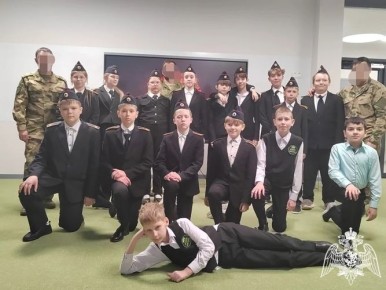 Спецназ Росгвардии провел мастер-класс по тактической медицине для школьников из белгородского приграничья