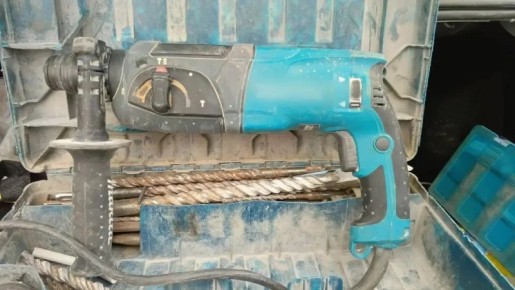 Белгородец подозревается в краже строительного инструмента из делового центра