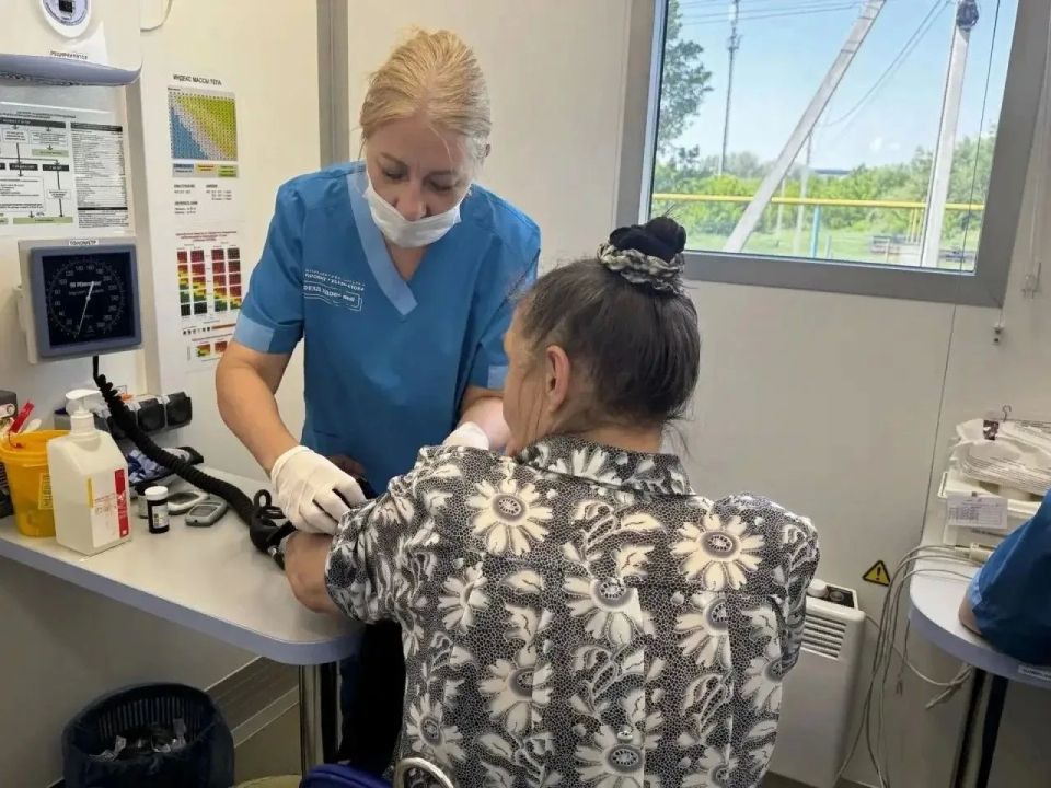 За время работы «Поезда здоровья» в селе Рождествено Валуйского округа прошли обследование 143 человека