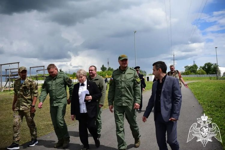 Начальник Управления Росгвардии по Белгородской области провел проверку антитеррористической защищенности детского лагеря в Губкинском городском округе