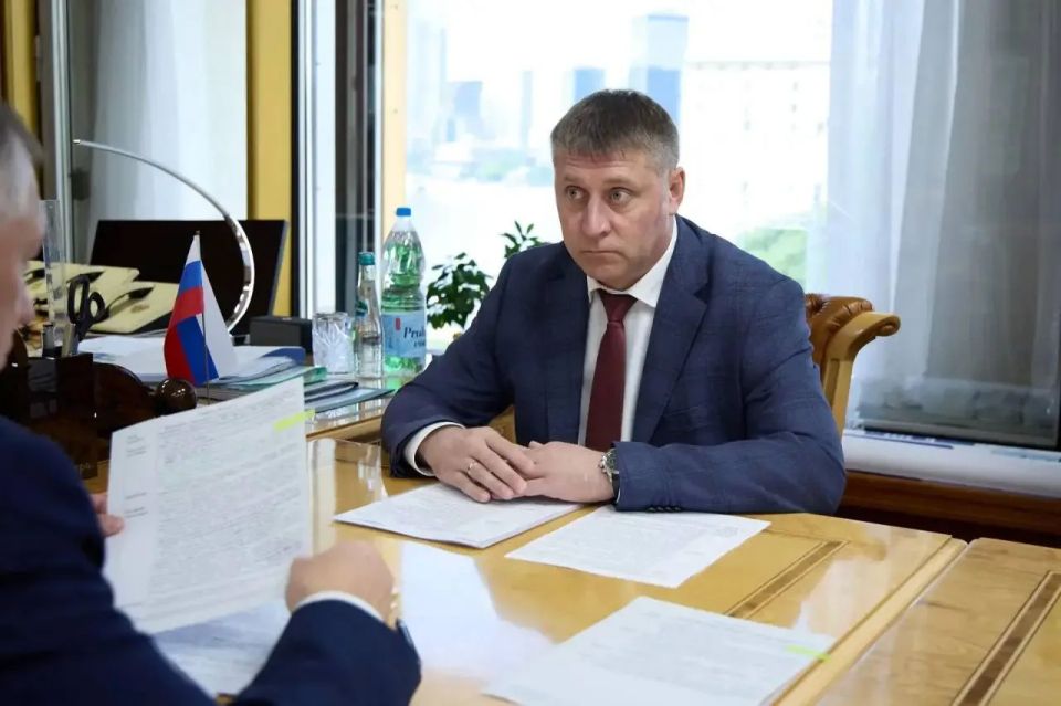 В Москве прошла встреча Александра Шуваева и вице-премьера Марата Хуснуллина