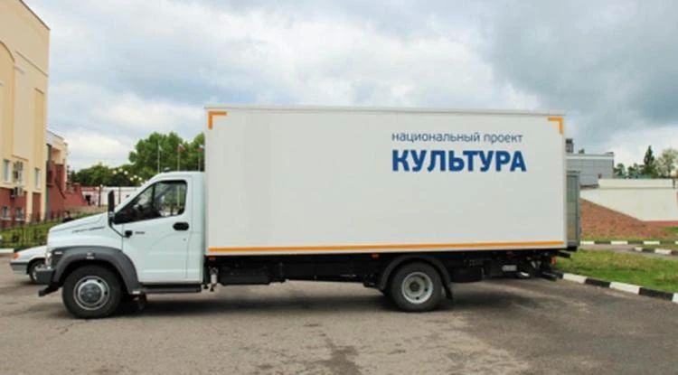 Более 12 тысяч человек посетили автоклубы в Белгородской области