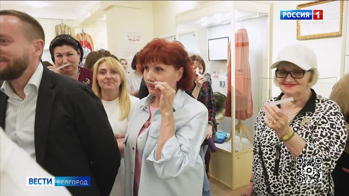 Джинсы-клёш, сапоги-чулки, батники и блейзеры — эти слова были знакомы каждой женщине Страны Советов