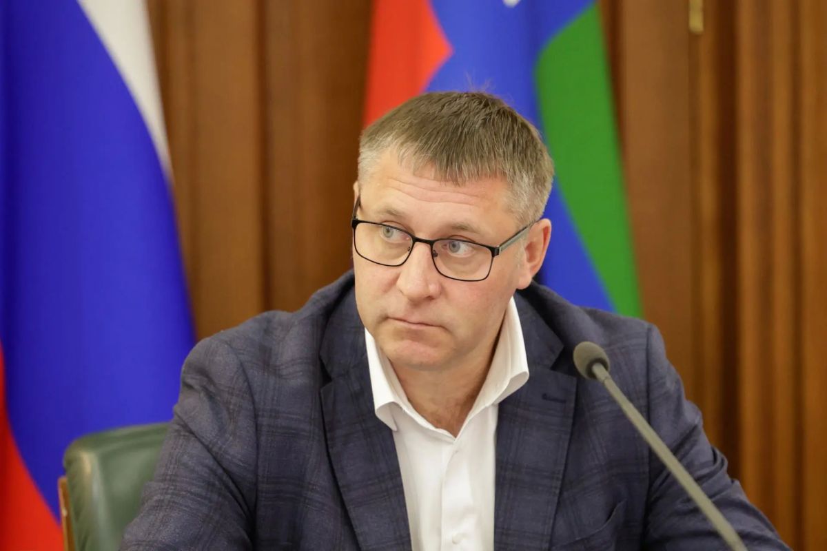 Александр Шуваев: Провёл совещание по содержанию федеральных дорог на территории Белгородской области