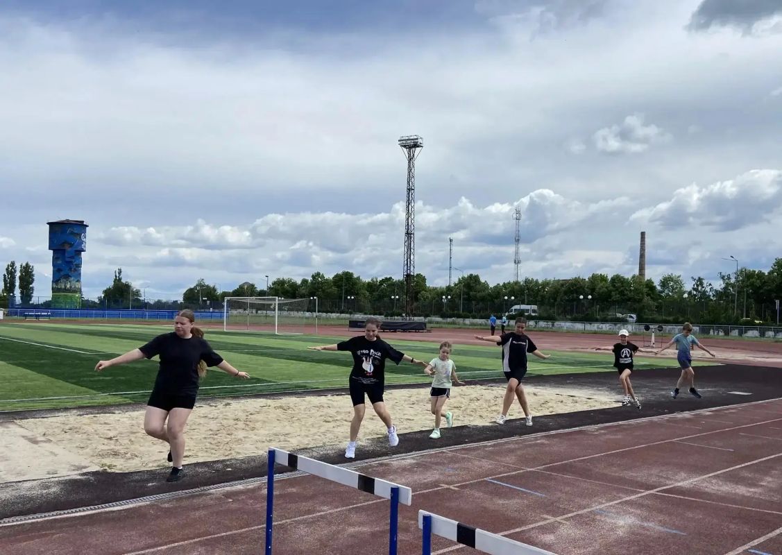 Занимаемся спортом с дворовым тренером
