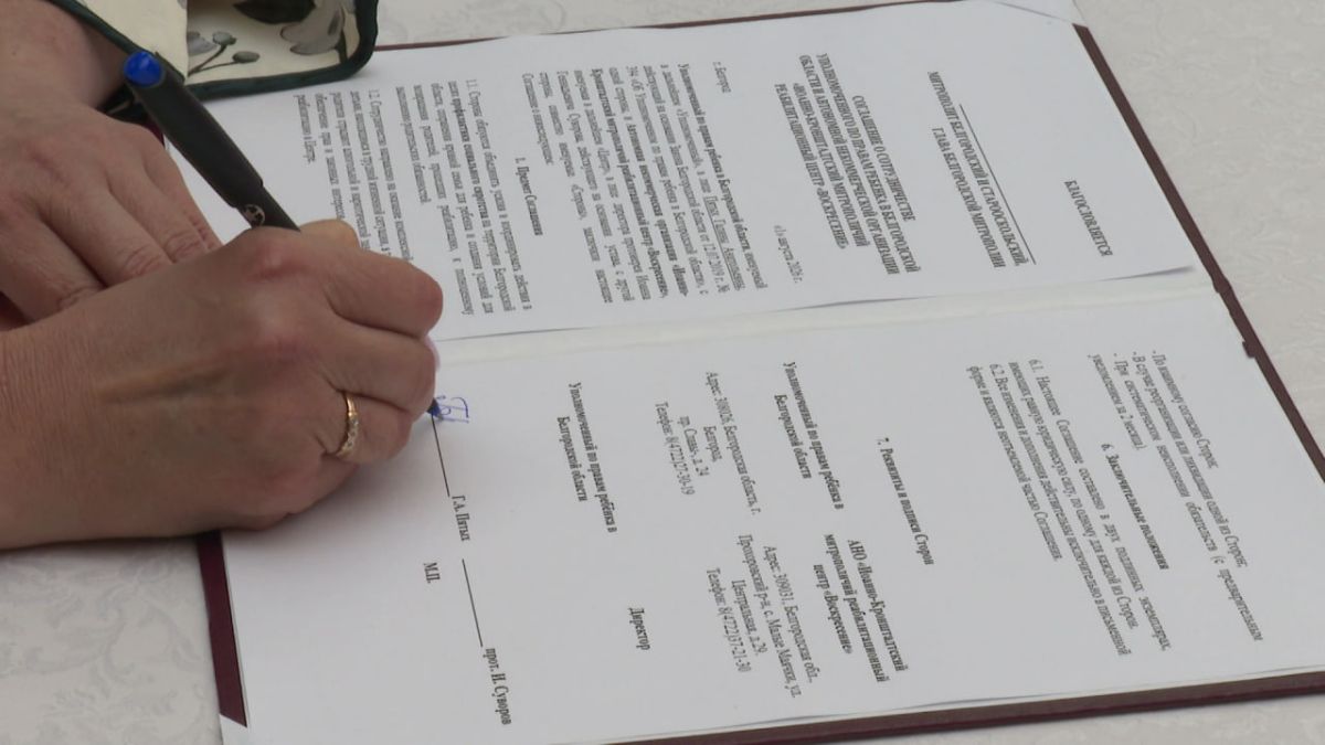 В Белгородской митрополии подписали соглашение о помощи семьям