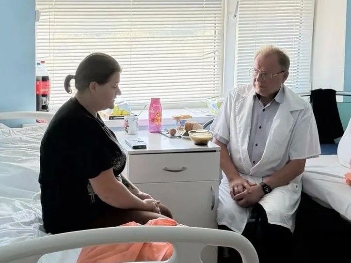 Алексей Дыбов: Проведал детей, которые вчера получили ранения в результате атаки ВСУ в селе Принцевка