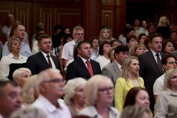 На августовском областном педсовете врио губернатора Белгородской области Александр Шуваев поделился итогами прошлого учебного года