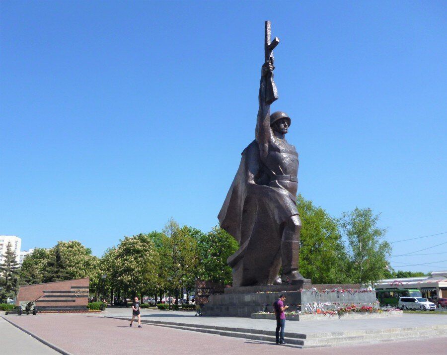 Ровно 83 года назад, 23 августа 1943 года освобождением Харькова от немецко-фашистских захватчиков завершилась Курская битва