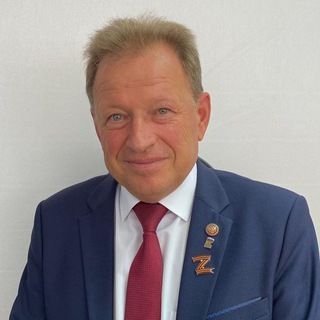 Алексей Дыбов: В селе Принцевка Валуйского округа в результате атаки дрона на микроавтобус пострадал мужчина