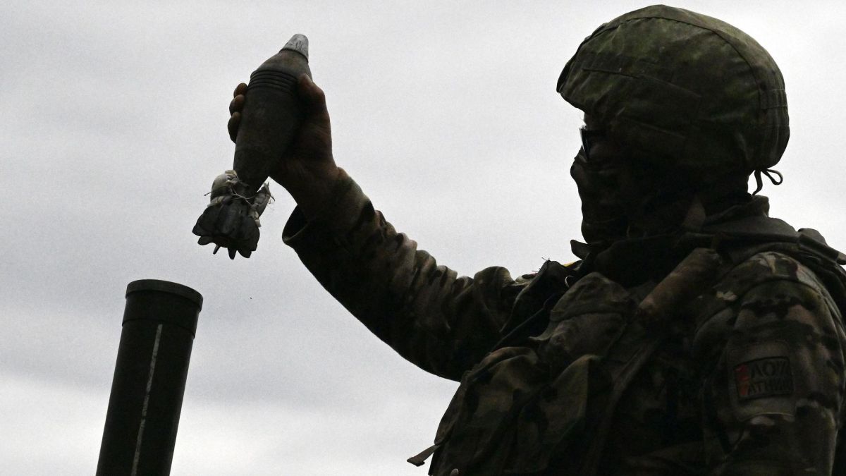 Российские дроны уничтожили в Херсоне украинского робота-минера