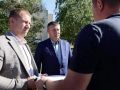 Старом Осколе Александр Шуваев проинспектировал ход ремонта дорог и медколледжа