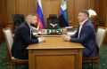 Врио главы региона Александр Шуваев провёл встречу с военным корреспондентом, почётным гражданином Белгородской области Евгением Поддубным