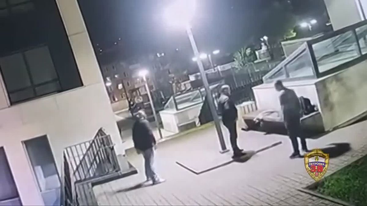 43-летний белгородец устроил стрельбу по людям в центре Москвы