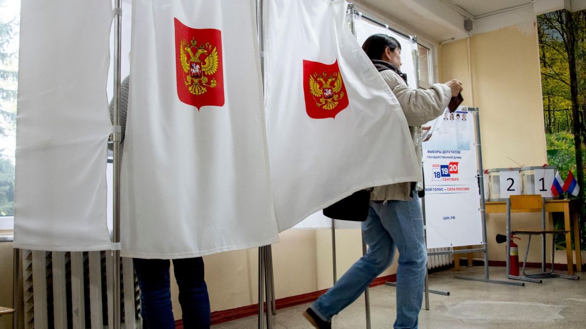 Кто победил на выборах губернаторов в восьми регионах РФ