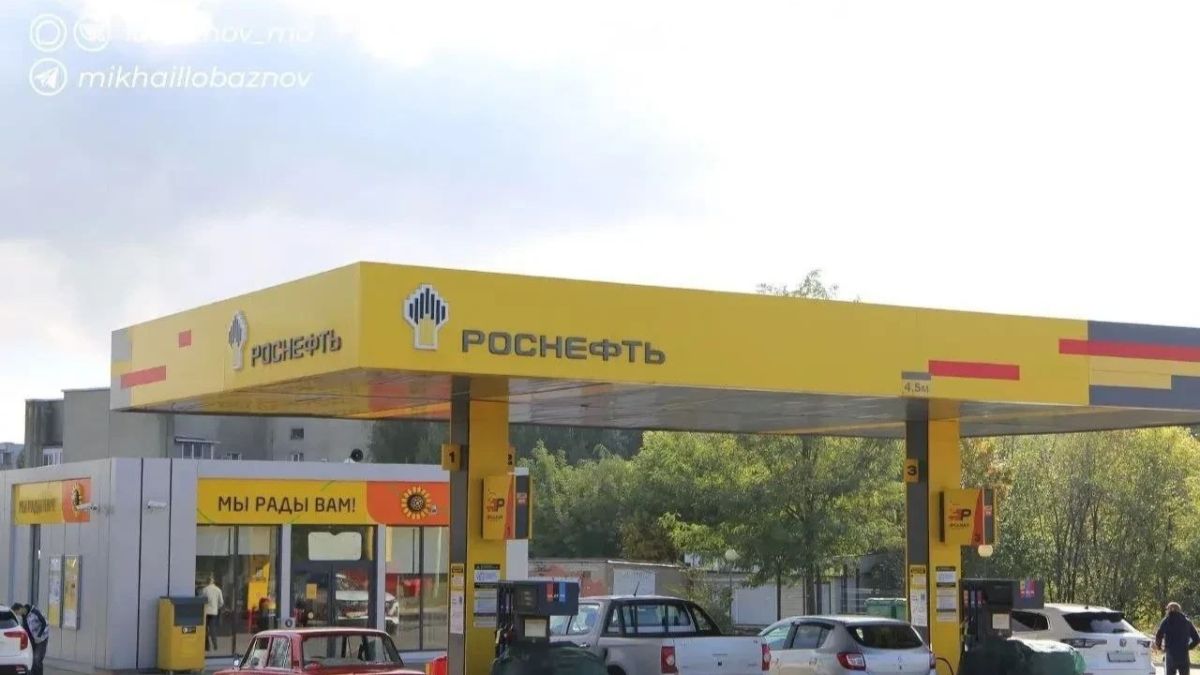 Завтра в Губкинский и Старооскольский округ привезут 418 тонн бензина АИ-92 и 310 тонн дизтоплива