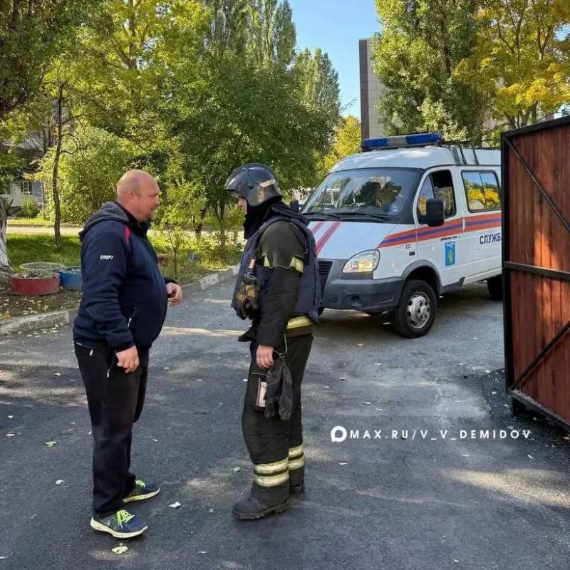 Появились фото последствий атаки беспилотника ВСУ на соцобъект в Белгороде