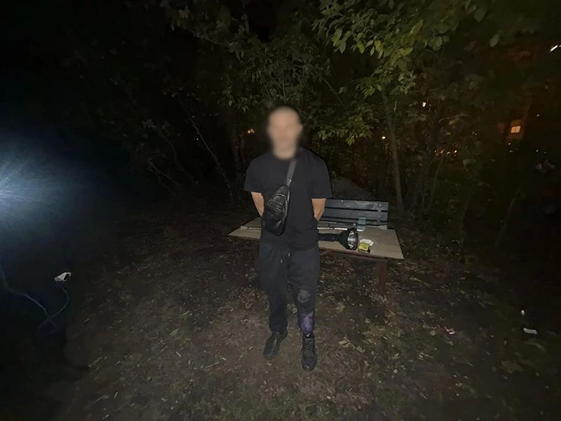 В Белгородском округе полицейские задержали подозреваемого в незаконном хранении наркотиков
