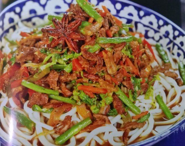 Уйгурский лагман: гастрономическое путешествие в мир богатых вкусов