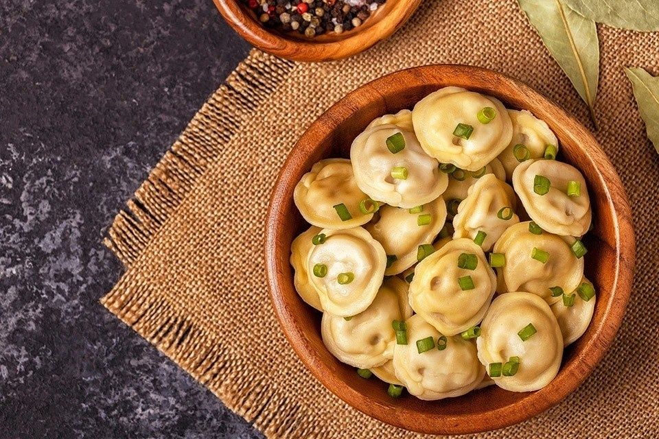 Пельмени на пользу: мнение биохимика о здоровых свойствах любимых блюд