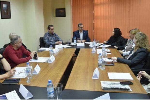 � ����� �������� ��������������� ����������: ���� � �����������